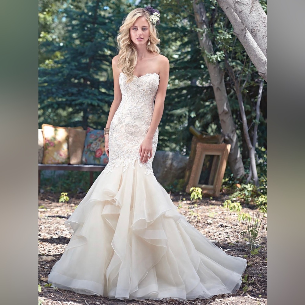 Maggie Sottero wedding dress